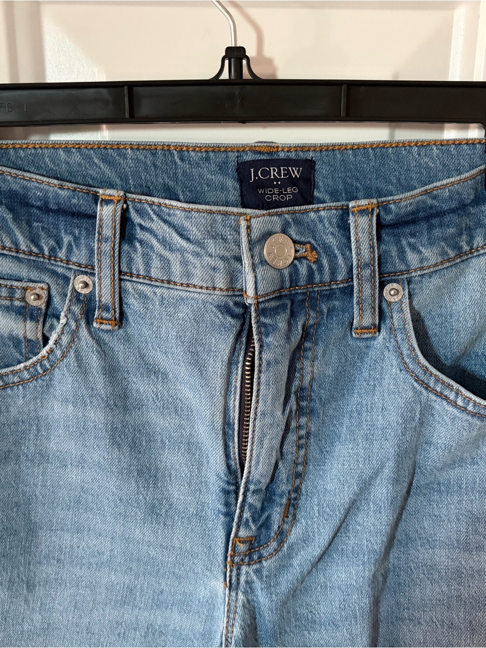 J.Crew Wide-Leg Cropped Jeans | Size 27 | Medium Wash | Raw Hem - Picture 3 of 5